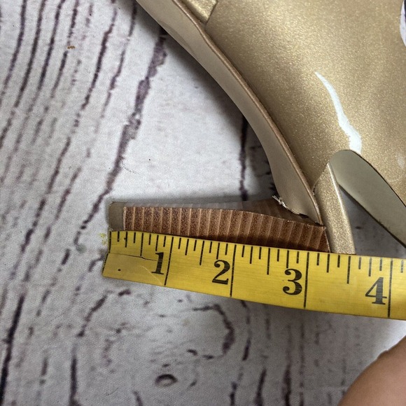 Michael Kors Heels Womens Size 9M Rochelle Open Toe Pump Taupe Pearlized Patent - Picture 8 of 8